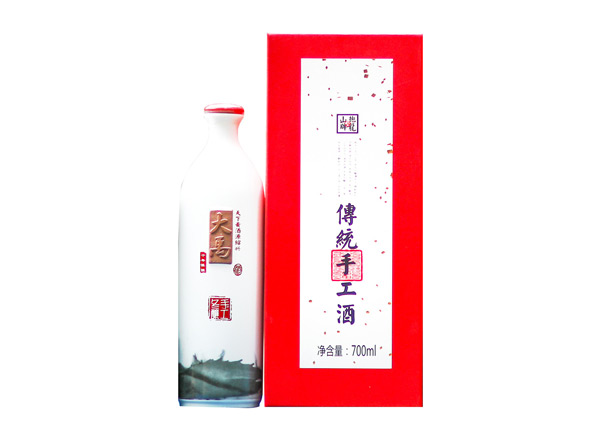 延边抱龙山牌大禹黄酒回收大禹二十年陈酿手工冬酿20年传统手工酒