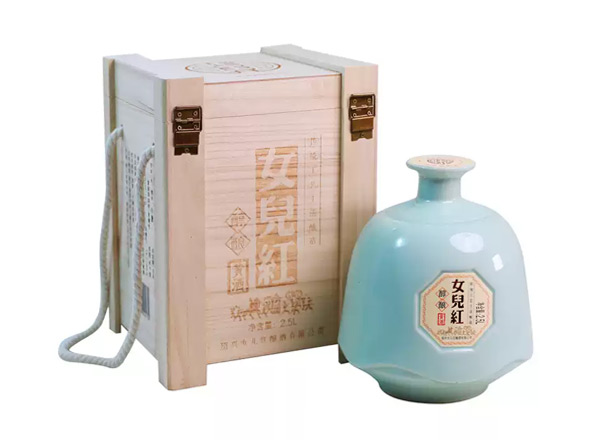 延边回收绍兴女儿红黄酒醇酿花雕酒木质礼盒2.5L坛装黄酒